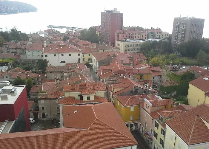 Square View - Near Appartement Koper